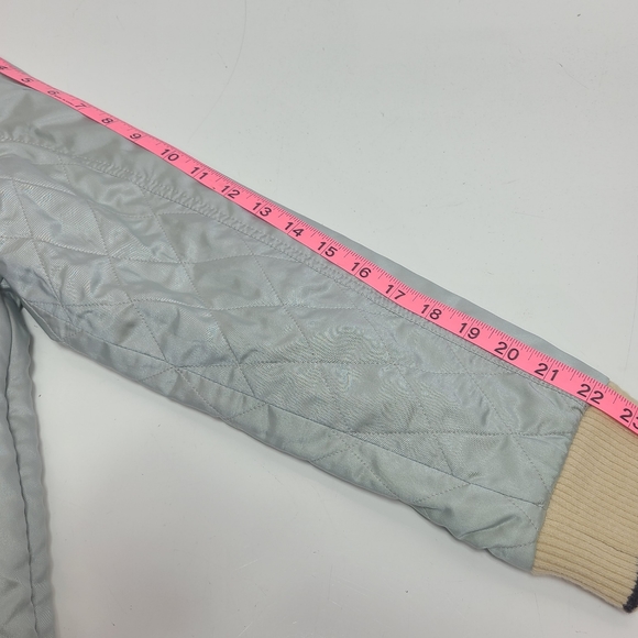 Elegance Paris Sports quilted silver pullover - Picture 12 of 12